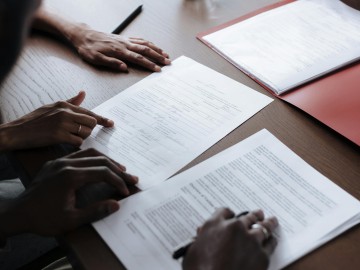 Was sind beglaubigte Übersetzungen?